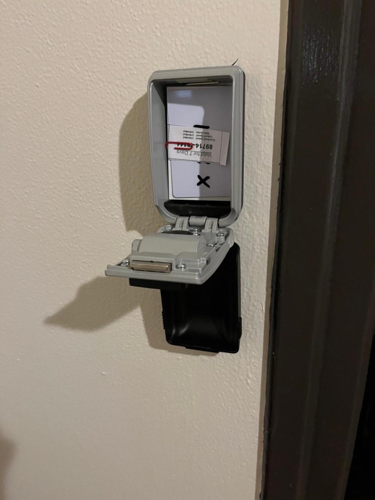Xanthis Hostel Nicosia City Centre エクステリア 写真
