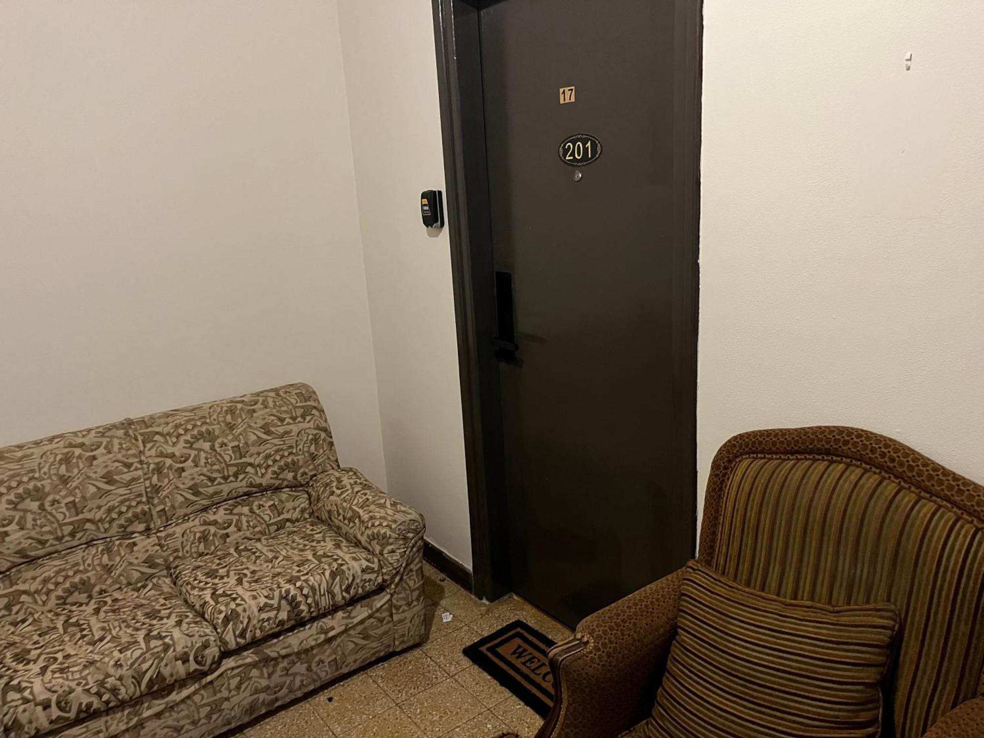 Xanthis Hostel Nicosia City Centre エクステリア 写真