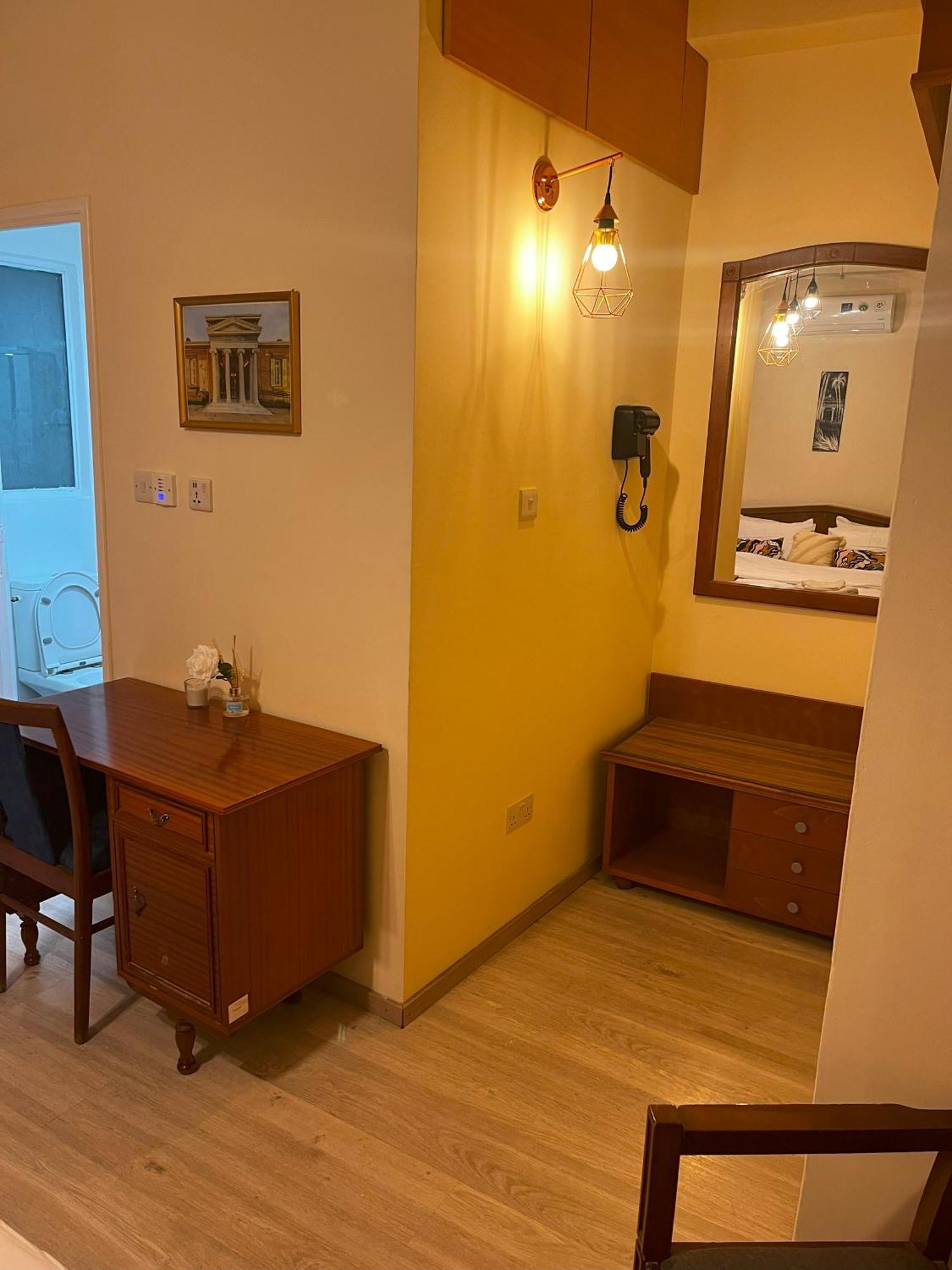 Xanthis Hostel Nicosia City Centre エクステリア 写真