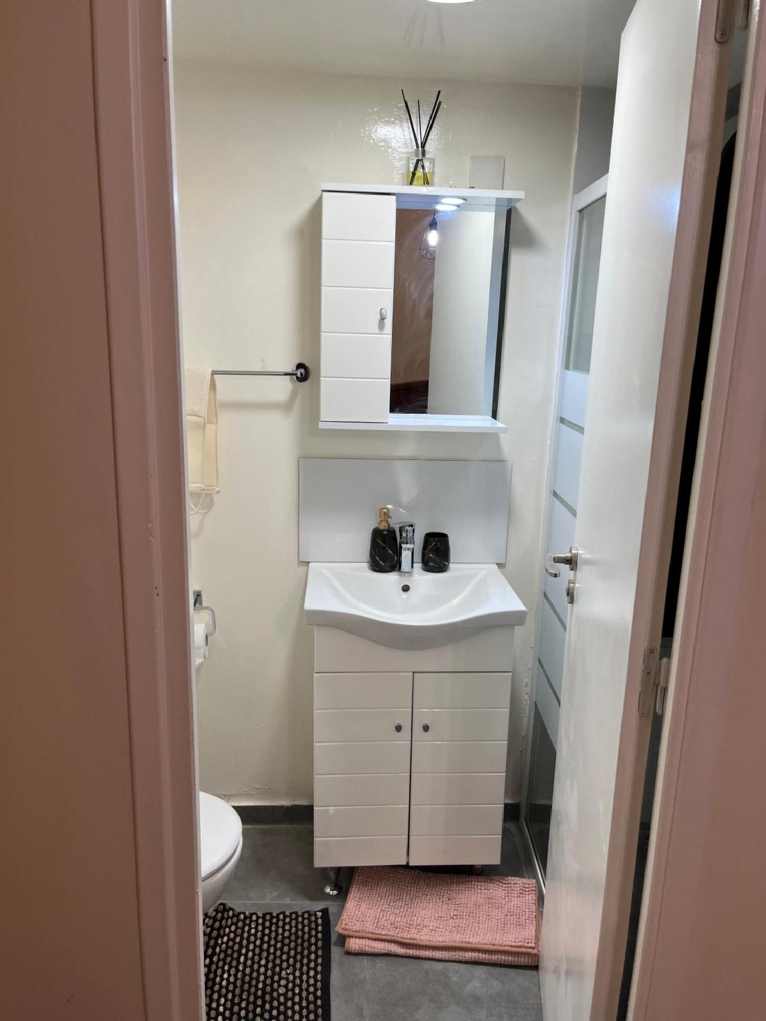 Xanthis Hostel Nicosia City Centre エクステリア 写真