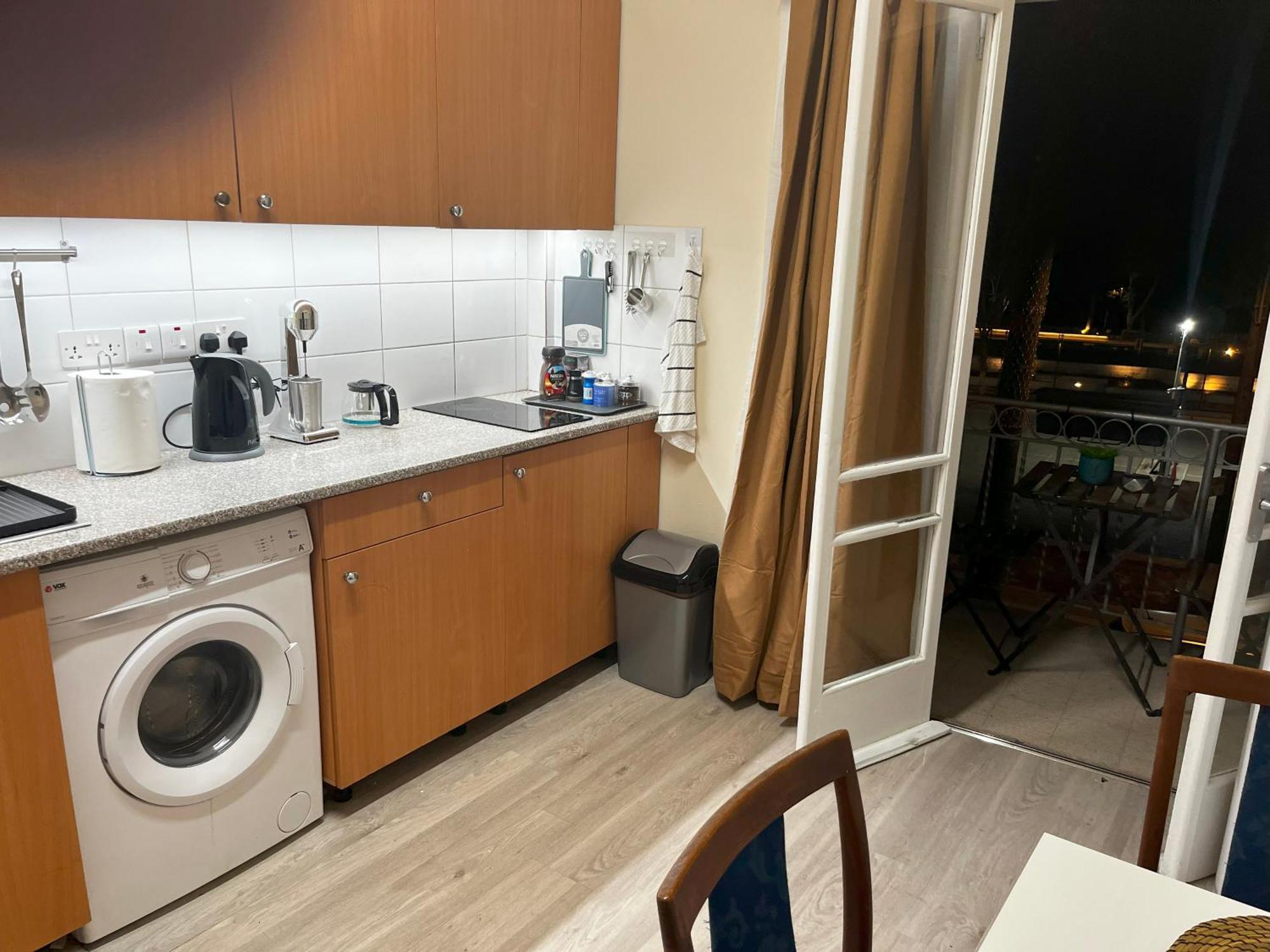 Xanthis Hostel Nicosia City Centre エクステリア 写真