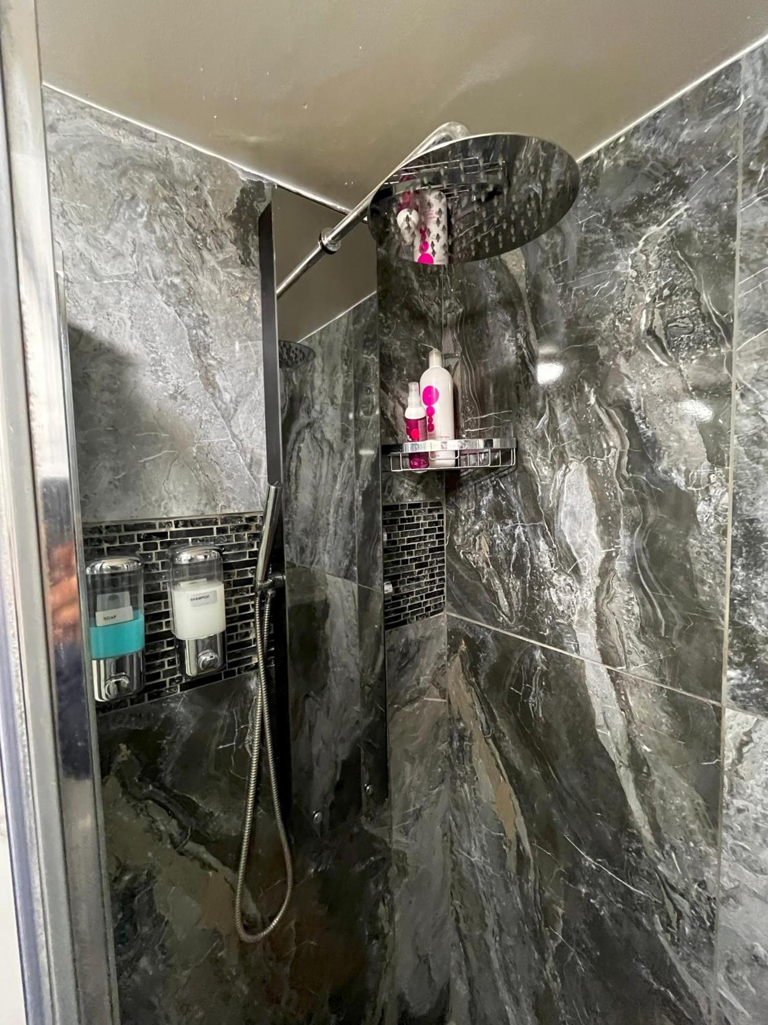 Xanthis Hostel Nicosia City Centre エクステリア 写真