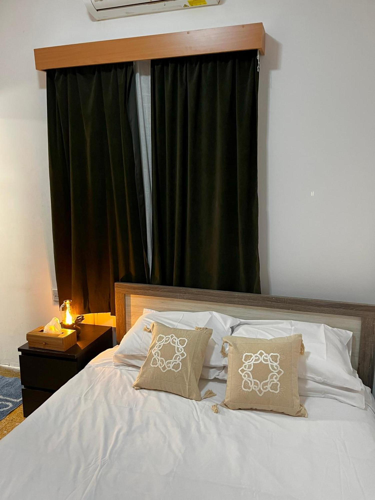 Xanthis Hostel Nicosia City Centre エクステリア 写真