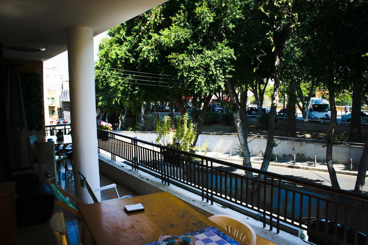Xanthis Hostel Nicosia City Centre エクステリア 写真