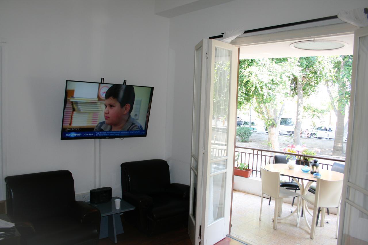Xanthis Hostel Nicosia City Centre エクステリア 写真